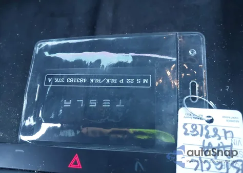 2022 Tesla Model S Plaid Tri Motor All-Wheel Drive z USA, uszkodzony, nr VIN 5YJSA1E60NF483183